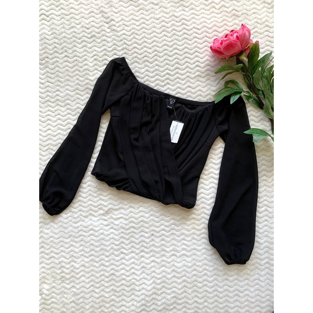 NWT Windsor Black Blouse with Boning Size Medium